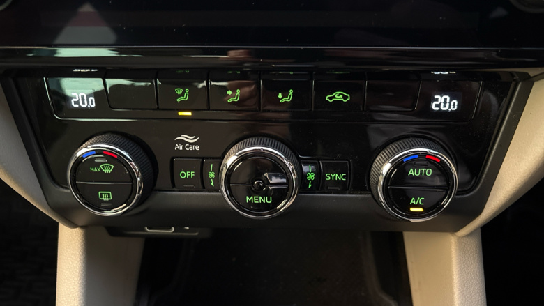 Skoda Octavia 1.5 TSI SE L 5dr DSG Petrol Hatchback